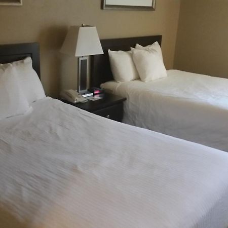 Stonebridge Hotel Fort Mcmurray Pokój zdjęcie