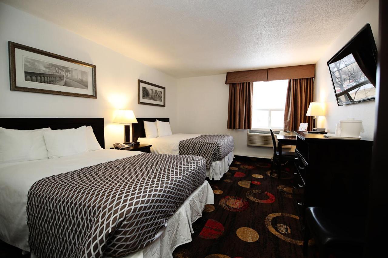 Stonebridge Hotel Fort Mcmurray Zewnętrze zdjęcie
