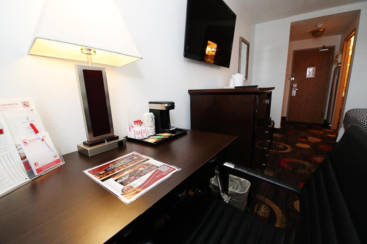 Stonebridge Hotel Fort Mcmurray Zewnętrze zdjęcie