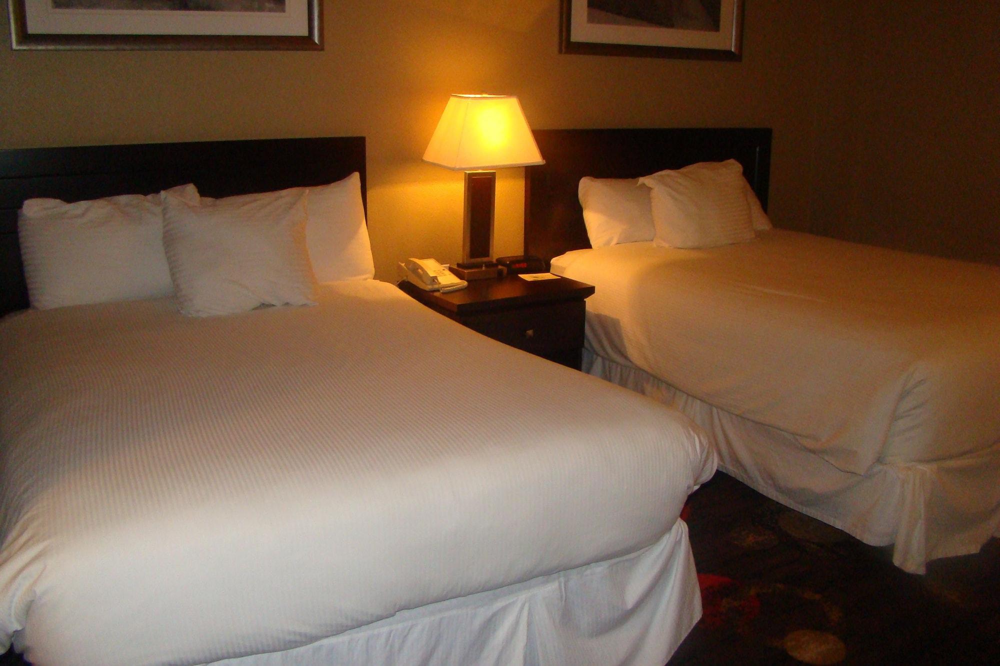 Stonebridge Hotel Fort Mcmurray Zewnętrze zdjęcie