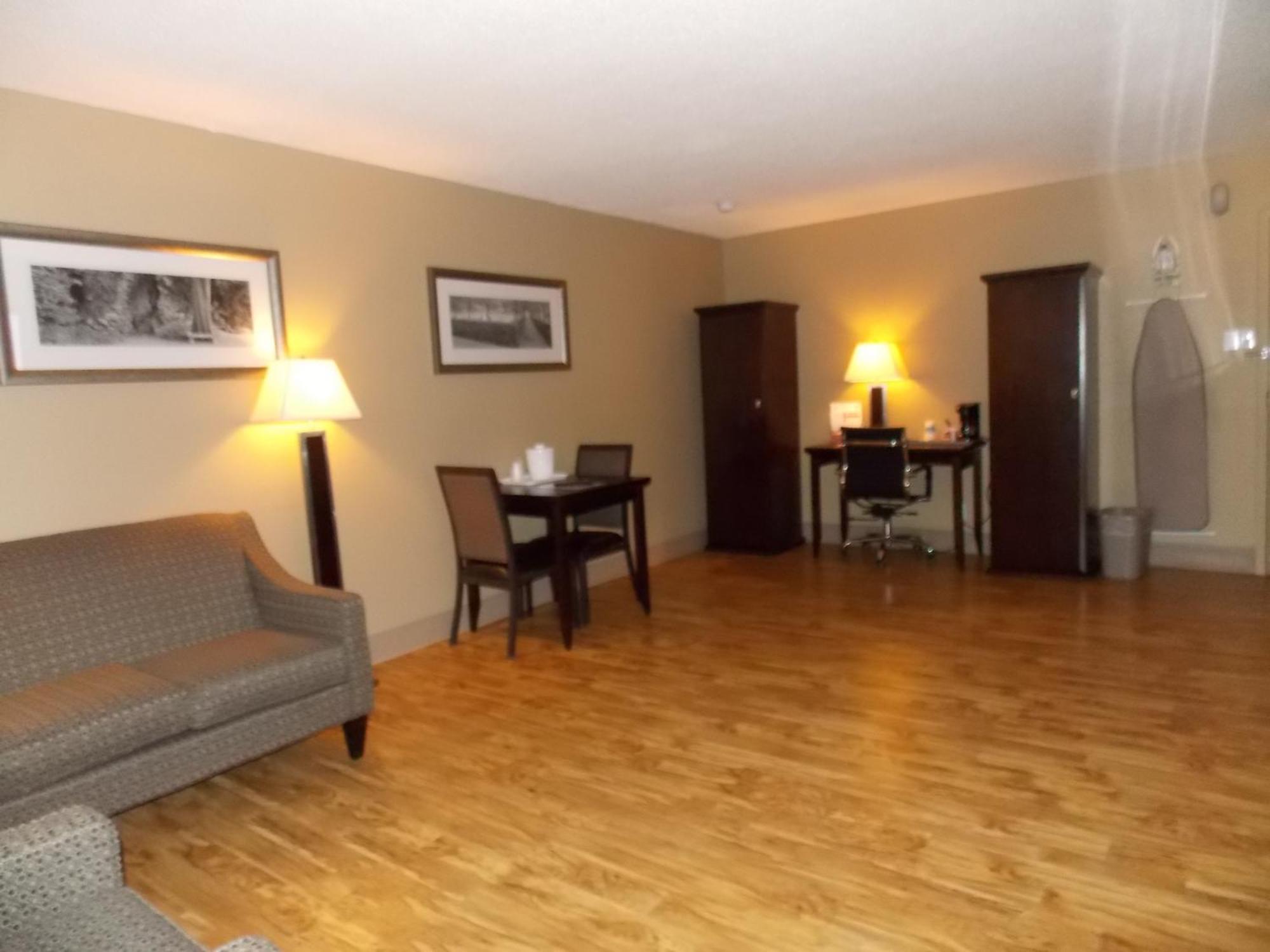 Stonebridge Hotel Fort Mcmurray Pokój zdjęcie