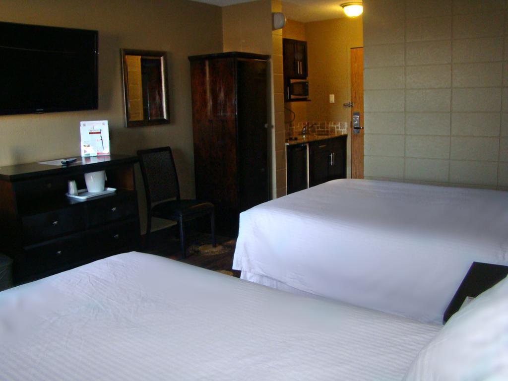 Stonebridge Hotel Fort Mcmurray Zewnętrze zdjęcie