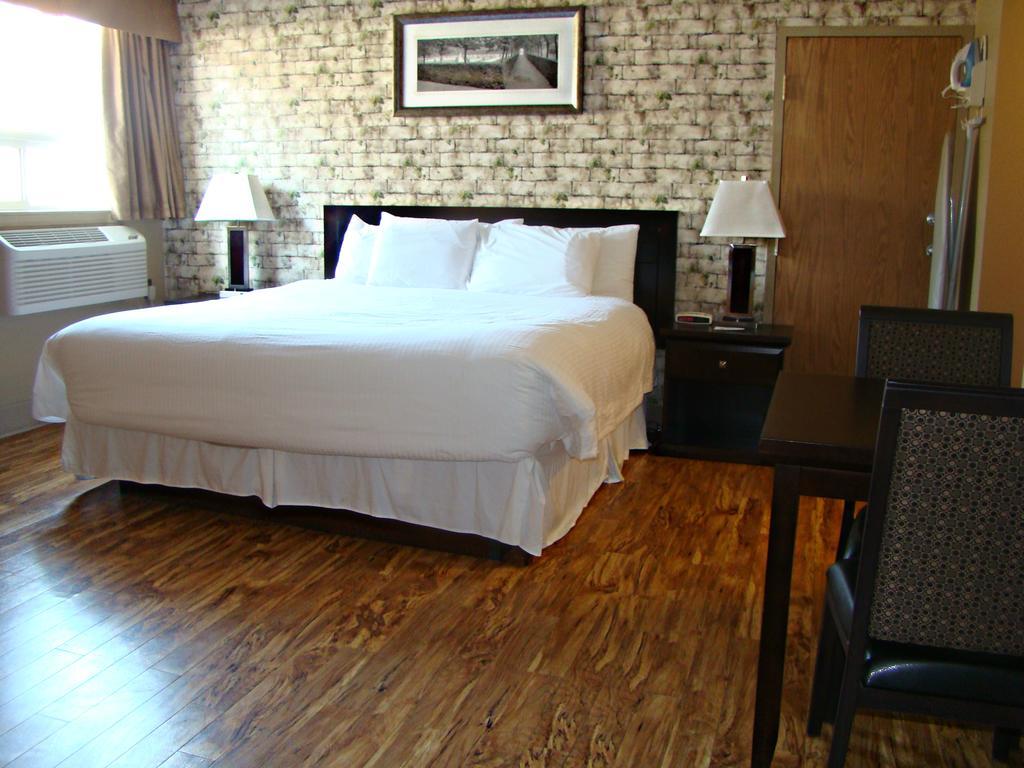 Stonebridge Hotel Fort Mcmurray Zewnętrze zdjęcie