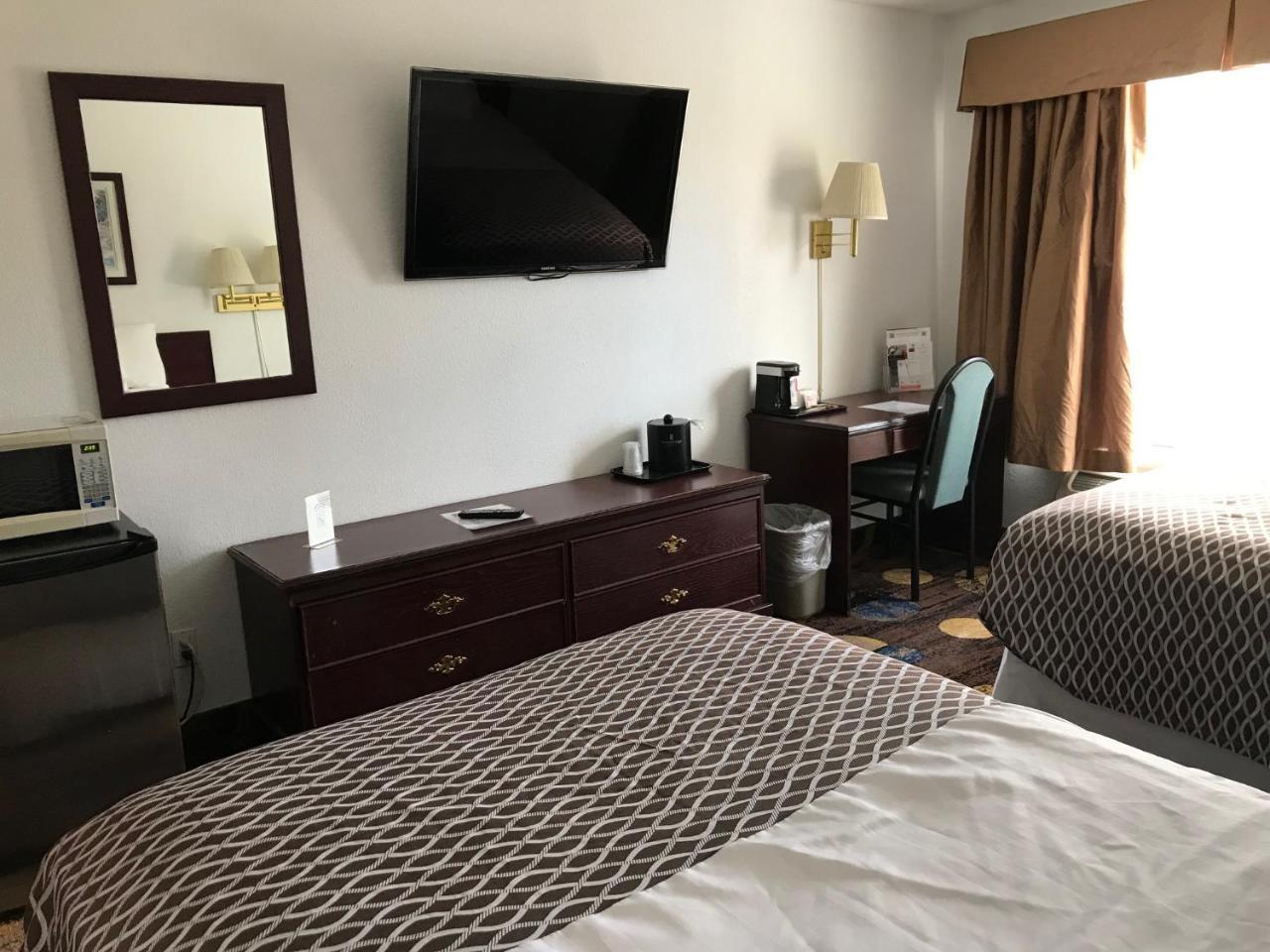 Stonebridge Hotel Fort Mcmurray Zewnętrze zdjęcie